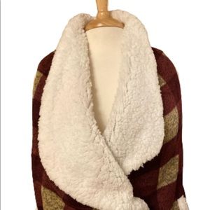 Buffalo plaid vest Sherpa lining